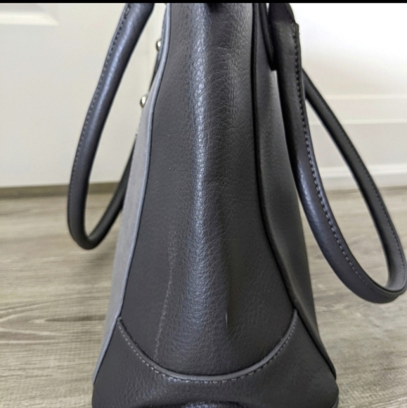 Host Pick | David Jones Paris Grey Bag - Picture 3 of 8